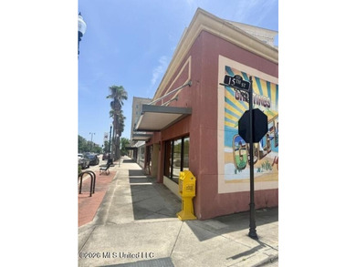Wonderful downtown building with two separate units, fully - photo 3