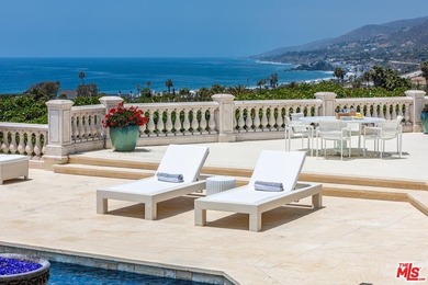 Private Malibu Ocean-View Estate on approx. 5 acres spanning 13 - photo 5
