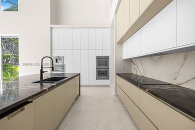 A recently completed modern residence offering refined scale - photo 8