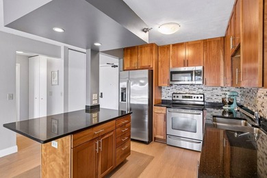 Enjoy sunny South-facing skyline views from this beautifully - photo 13