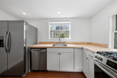 Situated on a quiet street, 20 Chestnut is a handsome New - photo 14