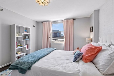 Enjoy sunny South-facing skyline views from this beautifully - photo 18