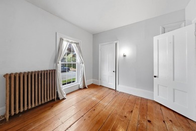 Situated on a quiet street, 20 Chestnut is a handsome New - photo 21