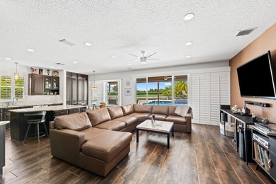 Amazing lakefront pool home tucked away on a quiet cul de sac - photo 22