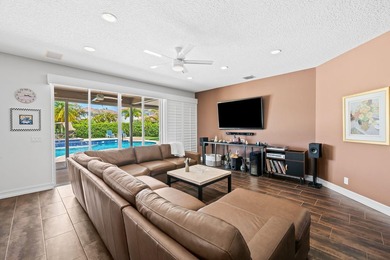 Amazing lakefront pool home tucked away on a quiet cul de sac - photo 23