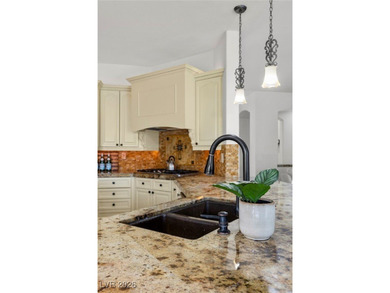 This luxurious semi-custom home has incredible golf course - photo 24
