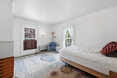 Situated on a quiet street, 20 Chestnut is a handsome New - photo 33