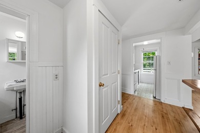 Situated on a quiet street, 20 Chestnut is a handsome New - photo 41