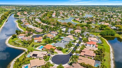 Amazing lakefront pool home tucked away on a quiet cul de sac - photo 44