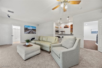 This luxurious semi-custom home has incredible golf course - photo 45