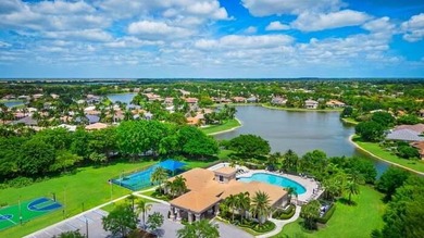 Amazing lakefront pool home tucked away on a quiet cul de sac - photo 47