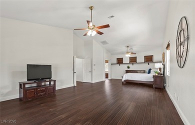 This luxurious semi-custom home has incredible golf course - photo 52