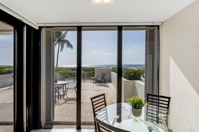 RARELY AVAILABLE BEACHFRONT VILLA OFFERING EFFORTLESS - photo 8