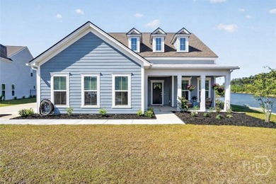 Welcome to Luxury Waterfront Living in the Highly Sought-After - photo 3