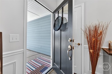 Welcome to Luxury Waterfront Living in the Highly Sought-After - photo 7