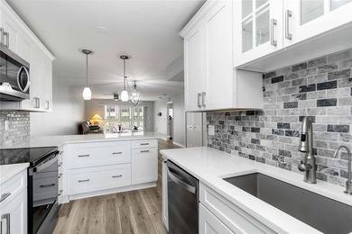 Prime Location in Downtown, Historic Punta Gorda, just steps