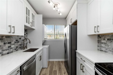 Prime Location in Downtown, Historic Punta Gorda, just steps