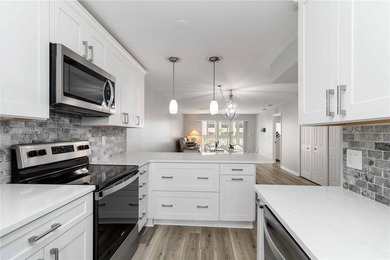 Prime Location in Downtown, Historic Punta Gorda, just steps