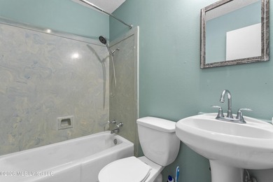 Great Home on a Quiet Street! This well-maintained 3-bedroom - photo 19