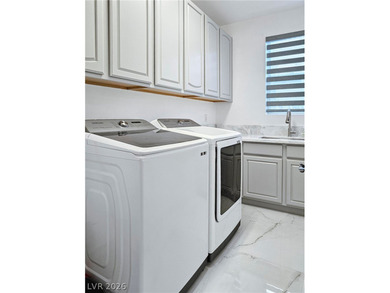 Beautifully remodeled in a sleek, modern style, this exceptional - photo 23