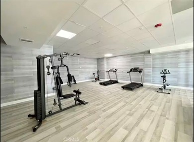 Beautiful condo with the area of 1,230 square feet, including - photo 23