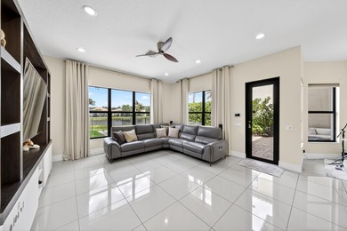 Welcome to this stunning Somerset model pool home on a serene - photo 24