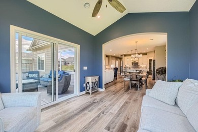 Luxury Villa Living at Its Finest in River Hills of Dayton - photo 24