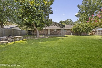Great Home on a Quiet Street! This well-maintained 3-bedroom - photo 27