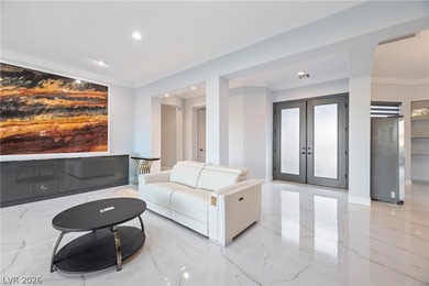 Beautifully remodeled in a sleek, modern style, this exceptional - photo 28