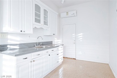 Beautifully remodeled in a sleek, modern style, this exceptional - photo 31