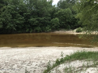 Escape to your own private retreat on this beautiful property - photo 1