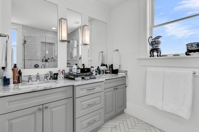 Price Reduction !!! A rare and unique opportunity. This historic - photo 33