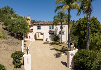 Grand Scale, Exceptional Value! Perched in the coveted San Roque - photo 5