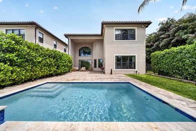 Welcome to this stunning Somerset model pool home on a serene - photo 51