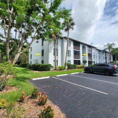 Lake Condo For Sale in Fort Myers, Florida