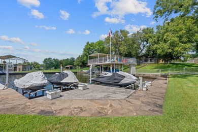 Over 300 feet of Lake LBJ shoreline, a delightful pool and spa - photo 29