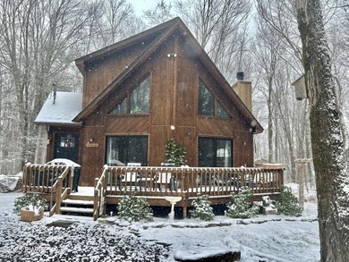 Deerfield Lake Home Sale Pending in Lake Ariel Pennsylvania