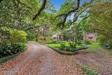Welcome to one of the Mississippi Gulf Coast's most - photo 4