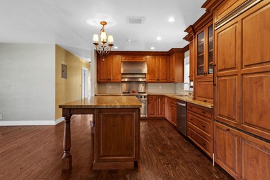 Welcome to this charming 3-bedroom, 2-bath home in the desirable - photo 6