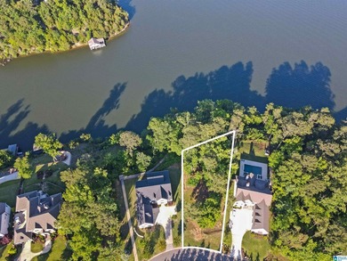 Positioned to capture stunning views of Lake Tuscaloosa, this - photo 1