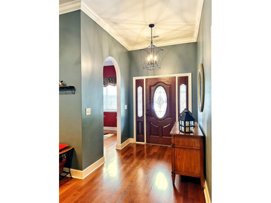 Beautiful 3-Bedroom Home with Bonus Room, Mature Landscaping & - photo 12