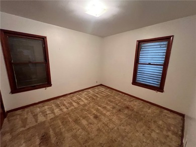 Welcome Home! This 3 bedroom 1 bath home in Oso Place - photo 12