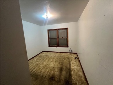 Welcome Home! This 3 bedroom 1 bath home in Oso Place - photo 16