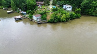 LAKE LIFE DOESN'T GET BETTER THAN THIS! Rare opportunity to own - photo 16