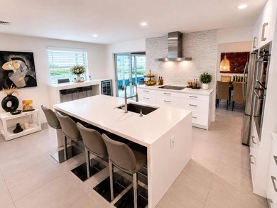 REMODELED 3-bedroom, 2-bath lakefront POOL home on 9500+ sq ft - photo 8