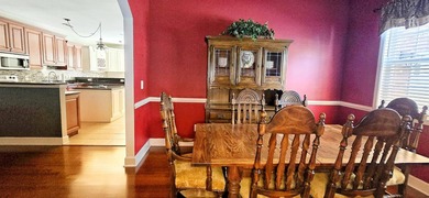 Beautiful 3-Bedroom Home with Bonus Room, Mature Landscaping & - photo 19