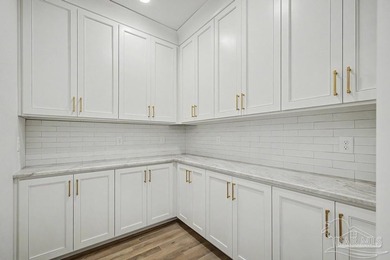 Luxuriously updated French Provincial home with inground pool - photo 22