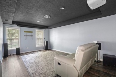 Welcome home to this beautiful 3-bedroom, 2-bath residence - photo 23