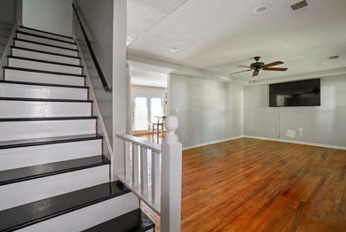 Welcome home to this beautiful 3-bedroom, 2-bath residence - photo 27