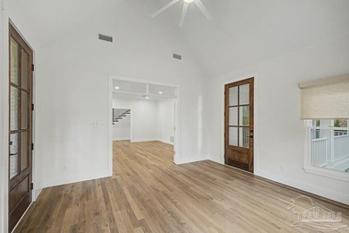Luxuriously updated French Provincial home with inground pool - photo 29